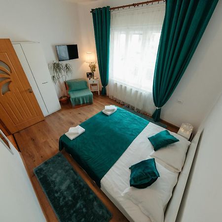 Flh - Apartament Mai Cu Aroma De Cafea Si Ceai Sibiu Exterior foto