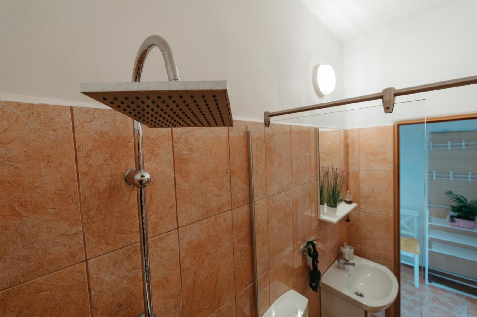 Flh - Apartament Mai Cu Aroma De Cafea Si Ceai Sibiu Exterior foto