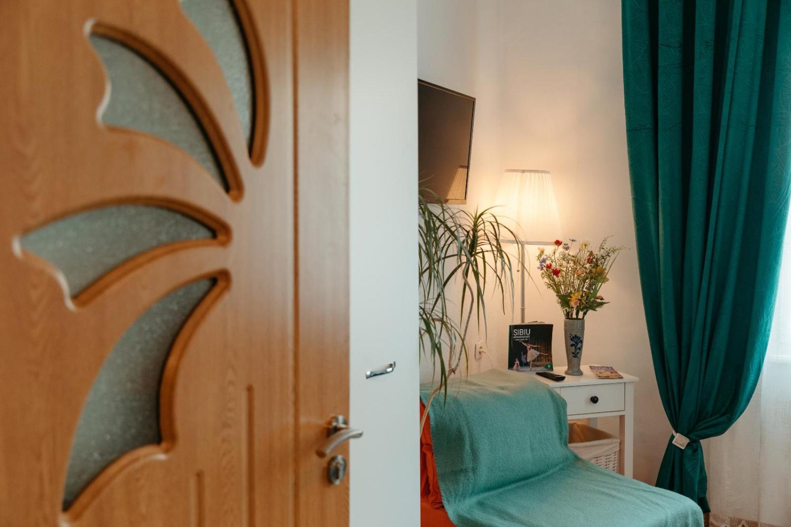 Flh - Apartament Mai Cu Aroma De Cafea Si Ceai Sibiu Exterior foto